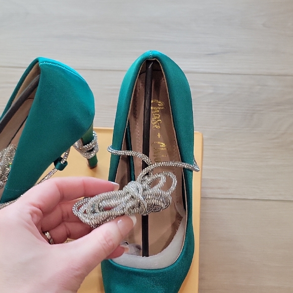 Chase + Chloe Turquoise Heels with Silver Accents - Picture 8 of 13